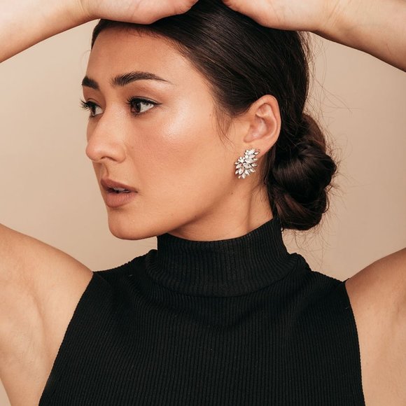 Olive & Piper Este Studs - Picture 2 of 5